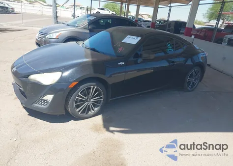 2013 Scion Fr-S z USA, uszkodzony, nr VIN JF1ZNAA14D2722075